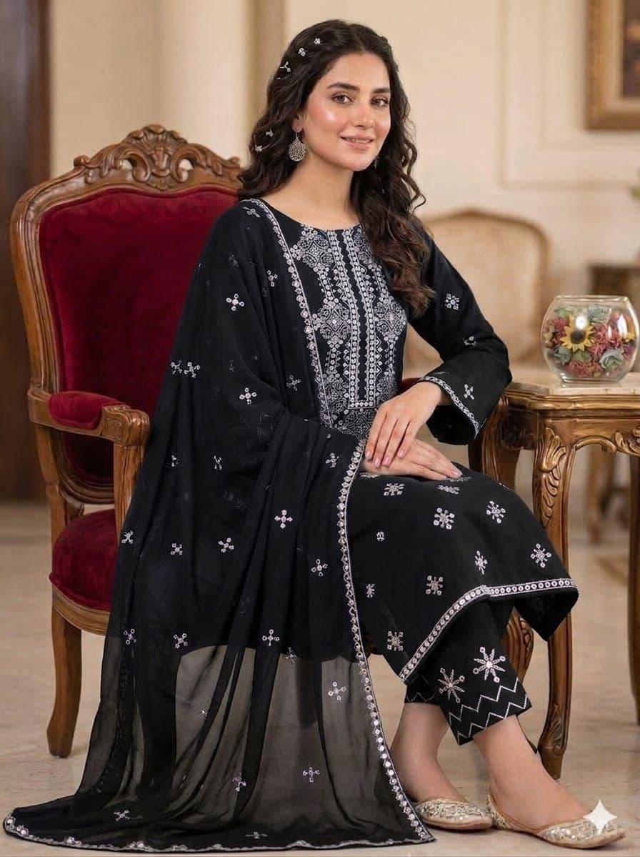 *LAWN COTTON 9mm EMBROIDERED LUXURY UNSTITCHED 3pc✓*