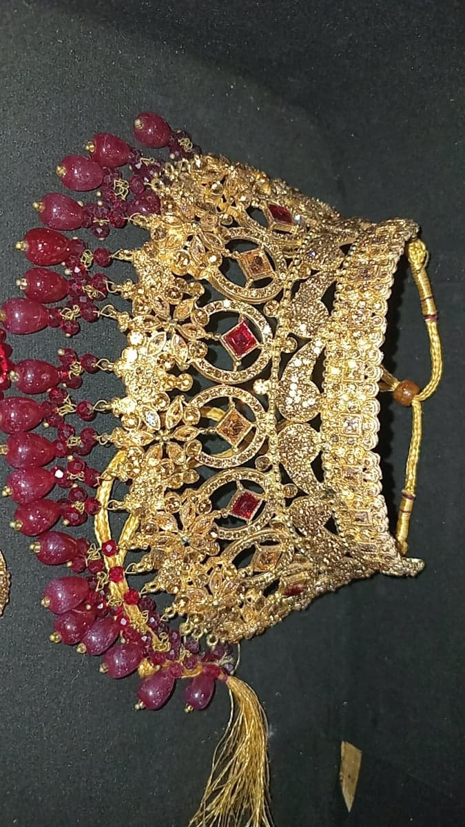 Premium Bridal Jewellery Set — photo 1 of 8