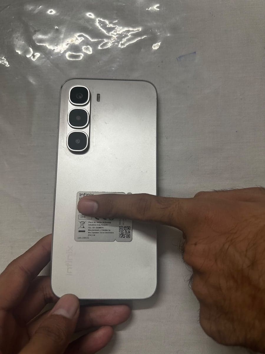 Infinix hot 60 — photo 1 of 4