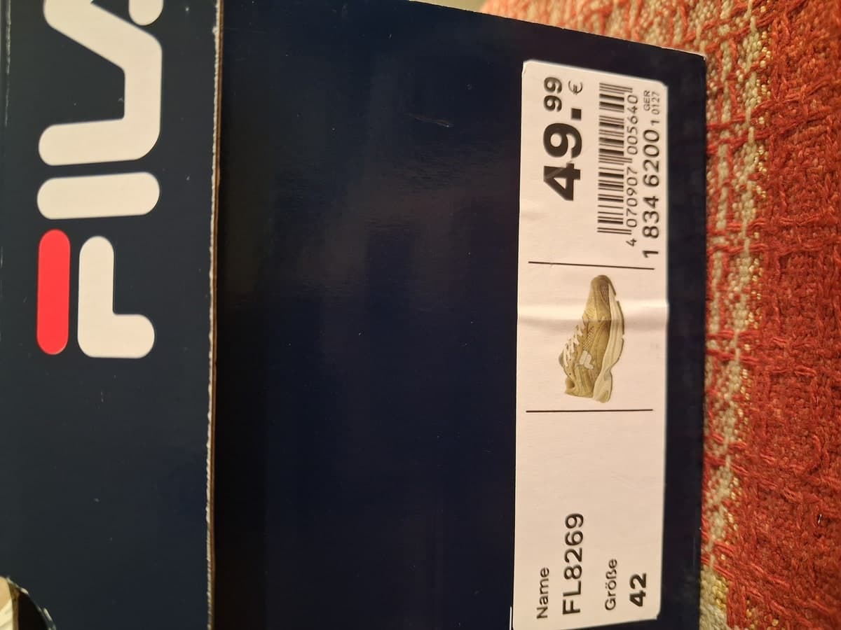 Fila — photo 1 of 6