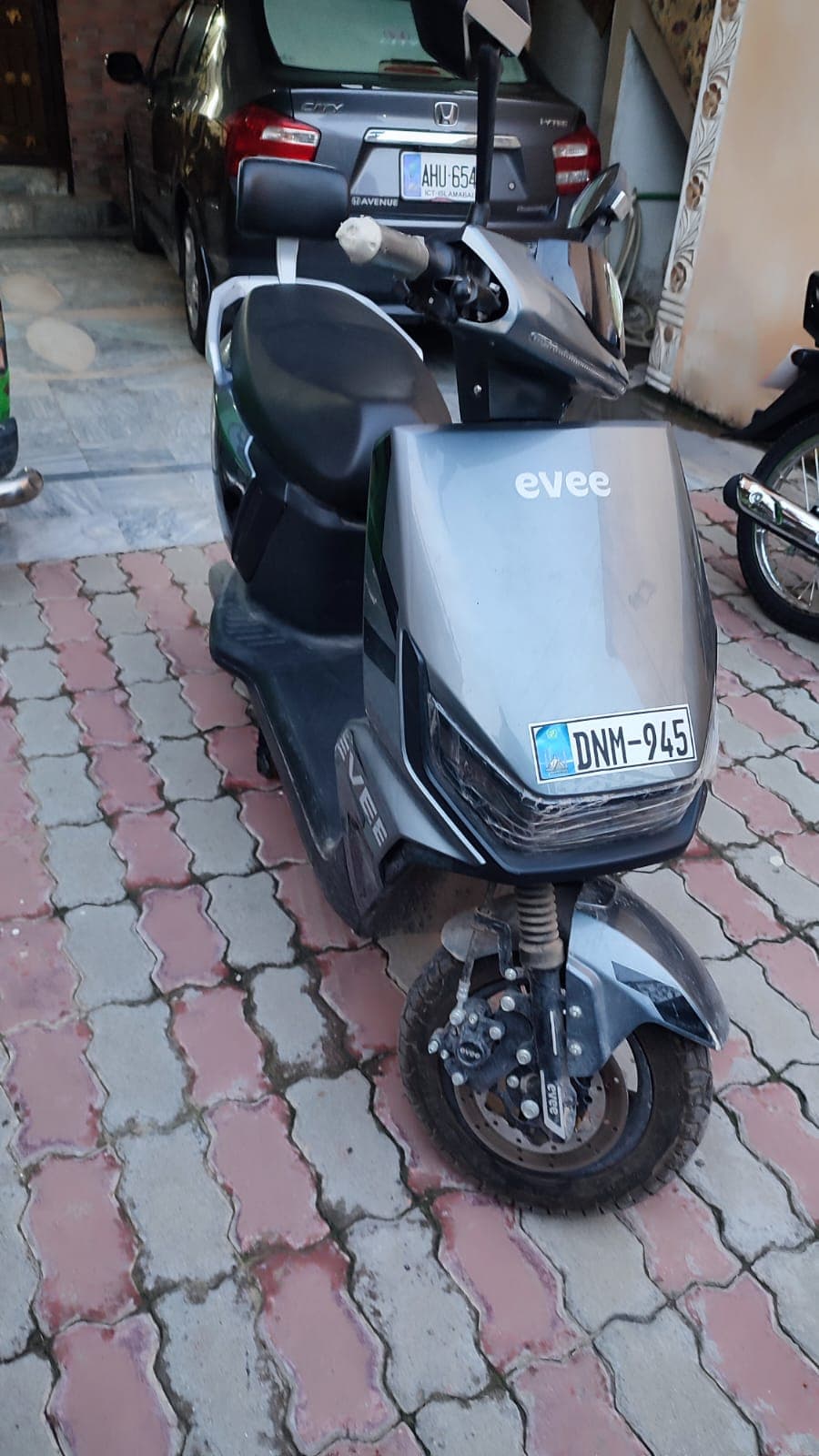 Eve Gen Z scooty for Sale — photo 1 of 4