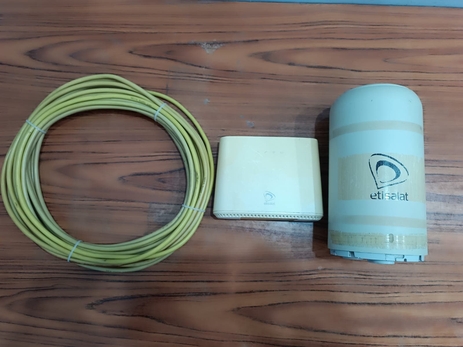 Huawei B2368-66 Outdoor 4G LTE Router + 40ft Cat6 Cable — photo 1 of 4