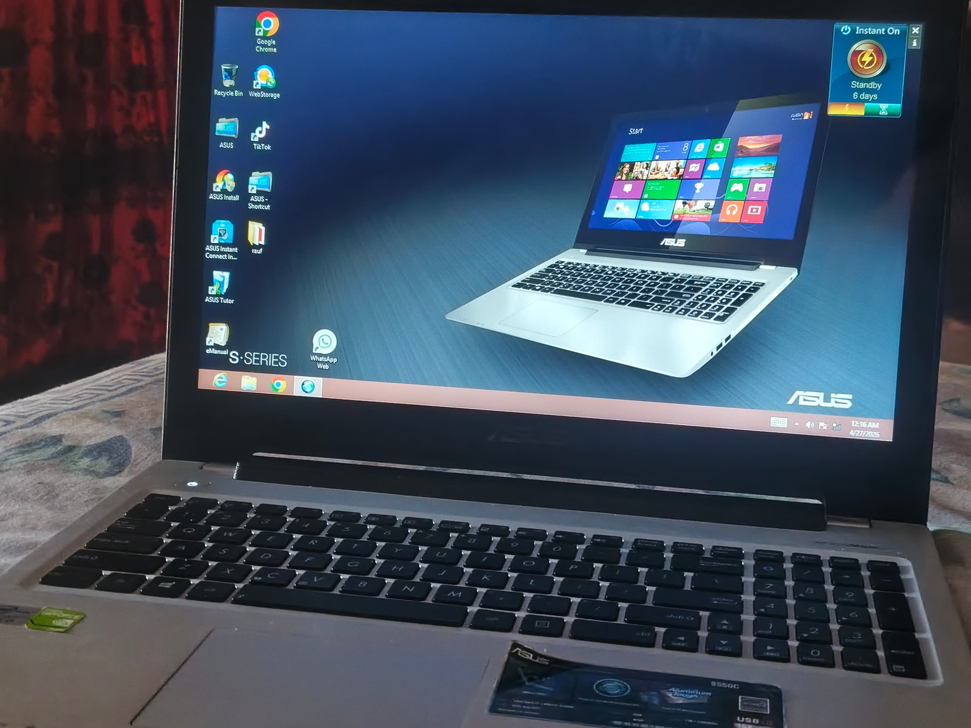 Mac book — photo 1 of 1